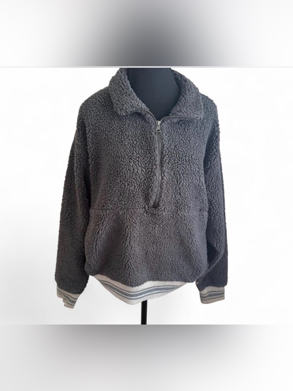 American Eagle Cozy quarter-Zip Sherpa Pullover size large